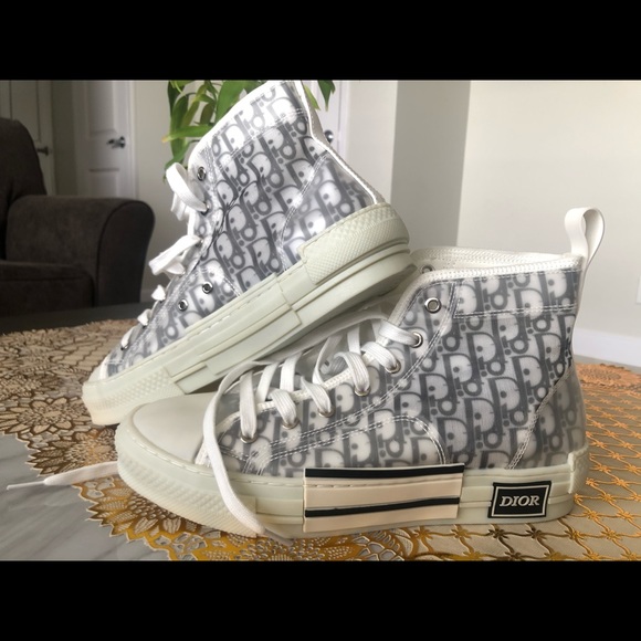 Brand new Dior shoes - Picture 2 of 10